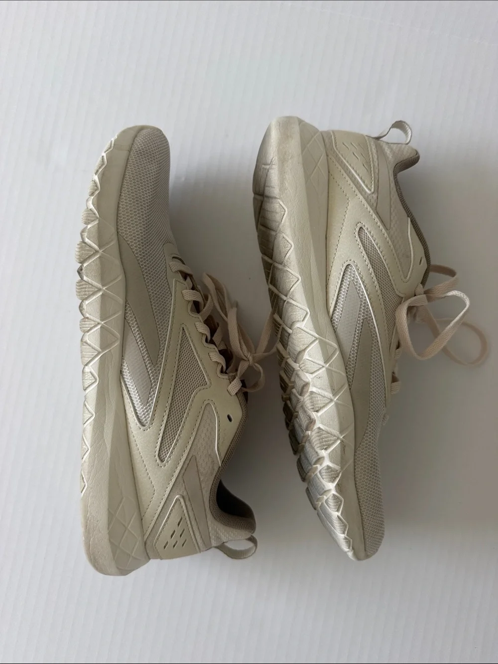 Reebok Men’s Sneakers in Cream and Light Tan size 10.5
